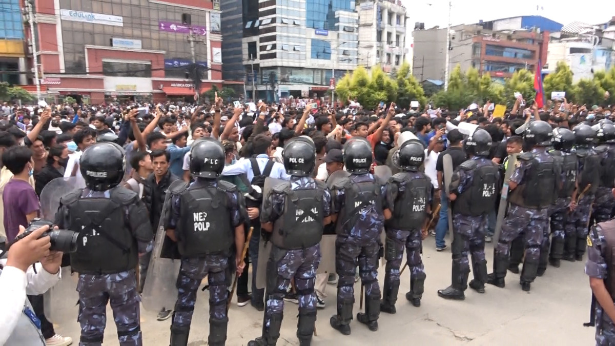 Protesters Set Fire to Hilton Hotel in Kathmandu Amidst Disturbance